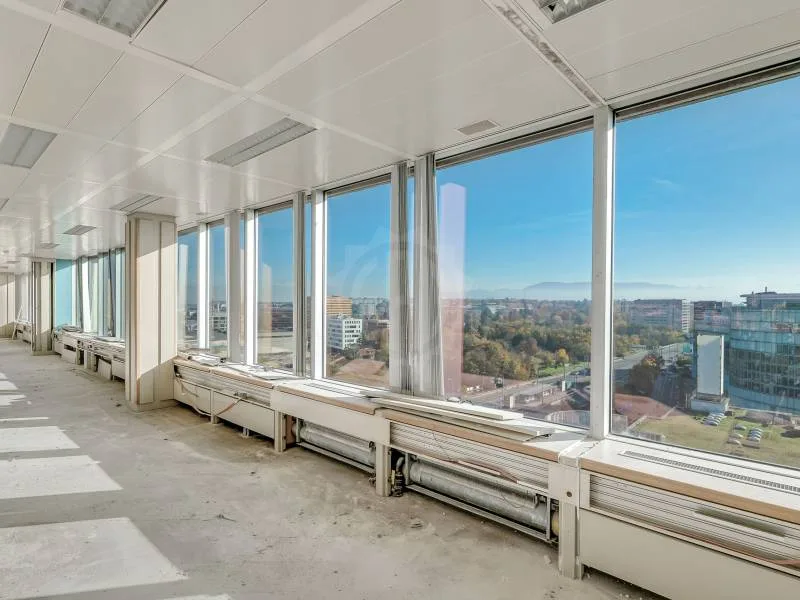Bright Offices - Vernier