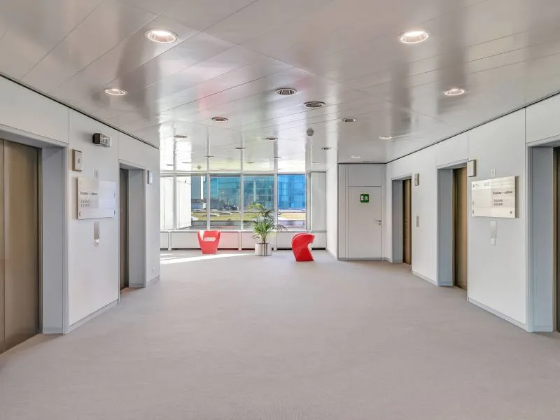 Bright Offices - Vernier