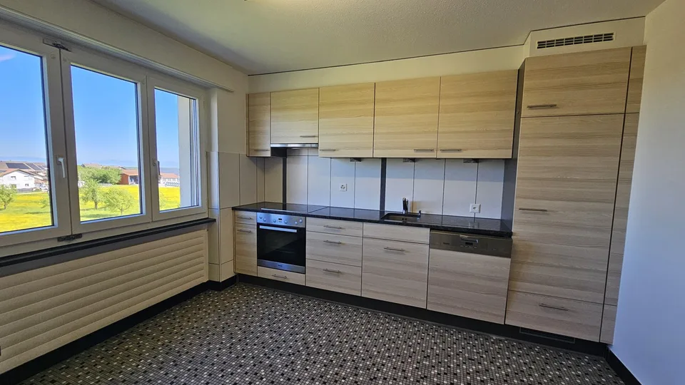 Bel et spacieux appartement de 3,5 pièces au 2e étage