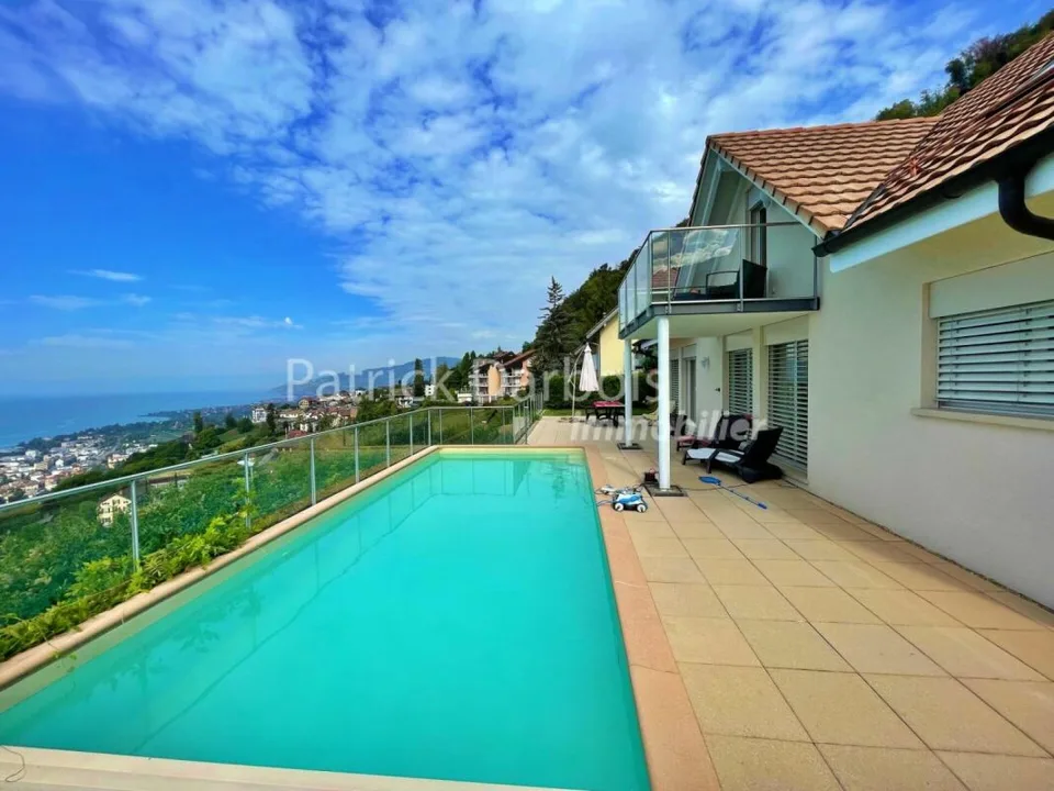 Villa indipendente di 5,5 locali a Chernex