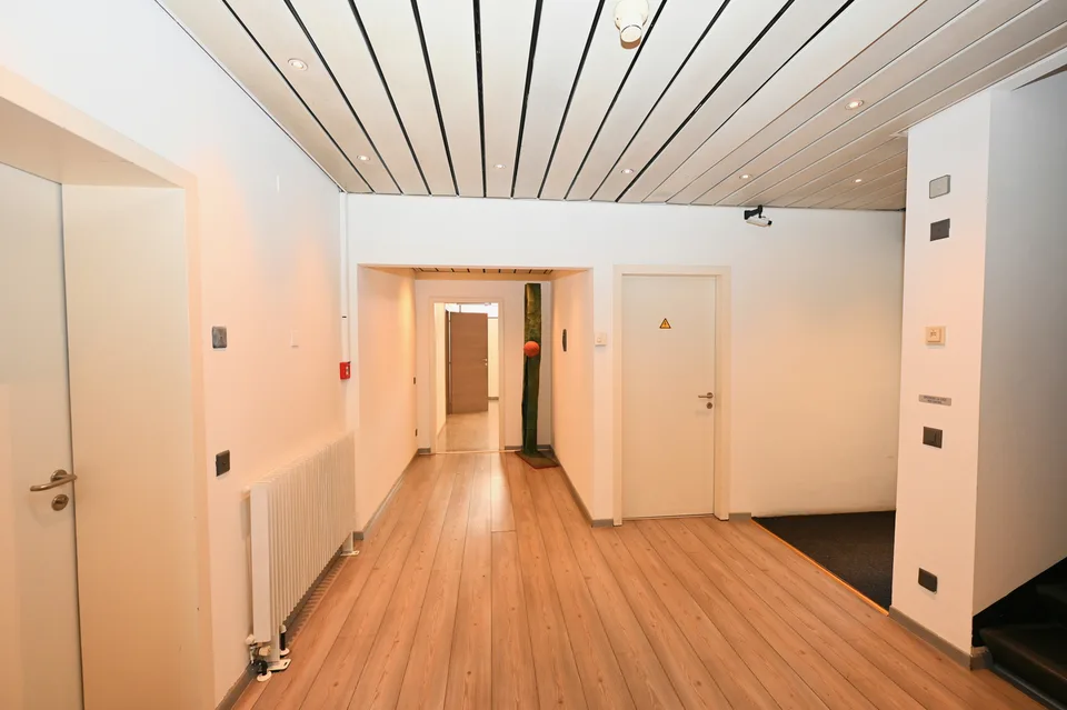 Palazzina a reddito con uffici a Chiasso