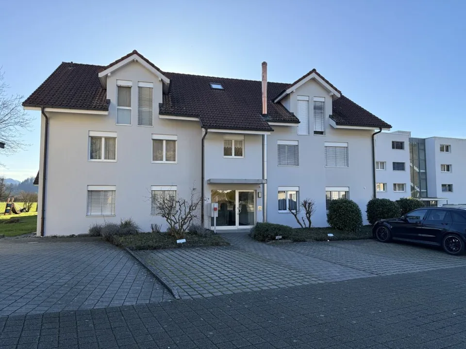 7.5-Zimmer-Duplex mit 2 Ebenen - Wohnen & Arbeiten unter einem Dach