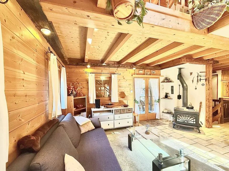 Chalet with 4.5 rooms and 5245m2 of land – photo 6 of 25