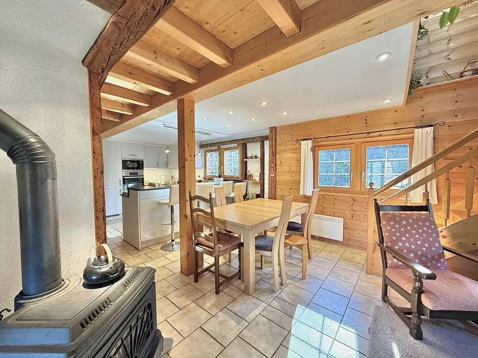 Chalet di 4,5 locali con 5245m2 di terreno