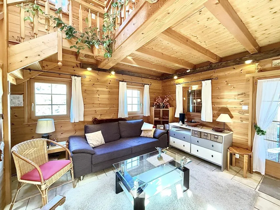Chalet di 4,5 locali con 5245m2 di terreno