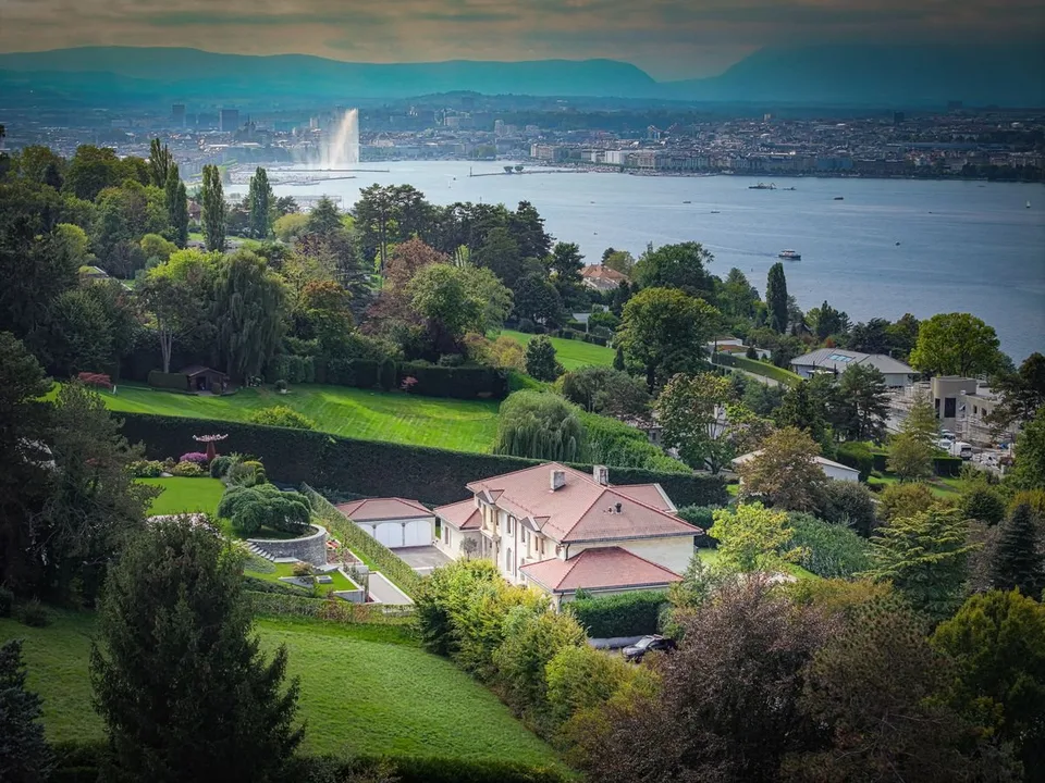 Demeure de prestige avec vue sur le lac