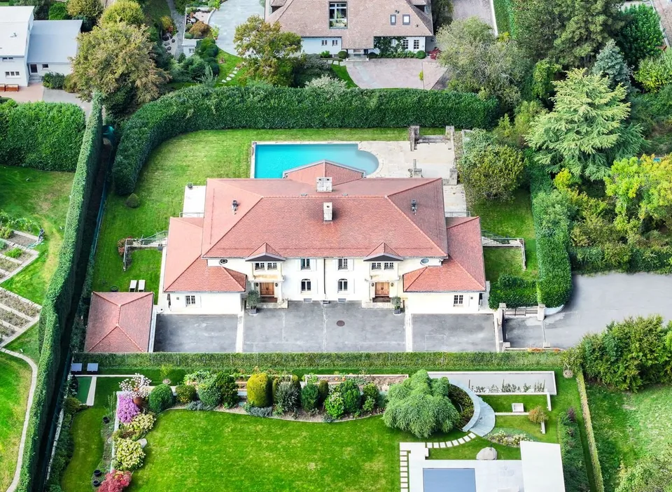 Demeure de prestige avec vue sur le lac