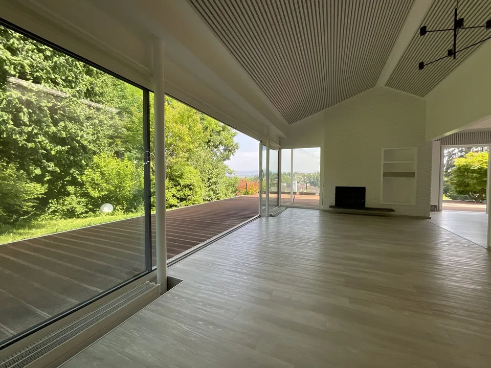 Zu verkaufen: Villa mit Panoramablick auf den Höhen von Hégenheim