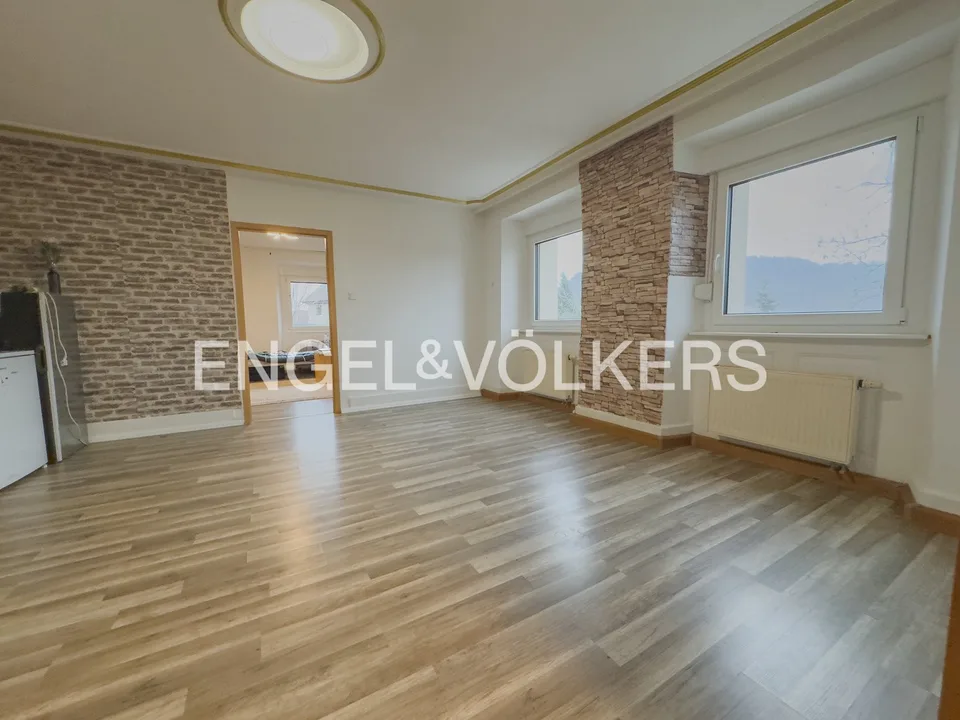 Exklusive Erdgeschosswohnung mit eigenem Gartenidyll