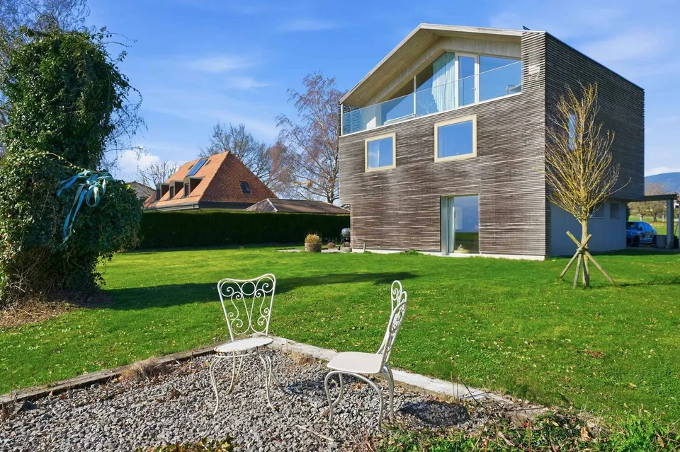 Schönes Haus mit Seeblick und Mont-Blanc, 4 Schlafzimmer - Großer Garten – Foto 8 von 11