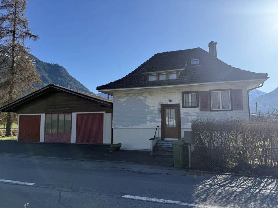 LIEGENSCHAFT mit Neu- oder Ausbaupotenzial in Interlaken
