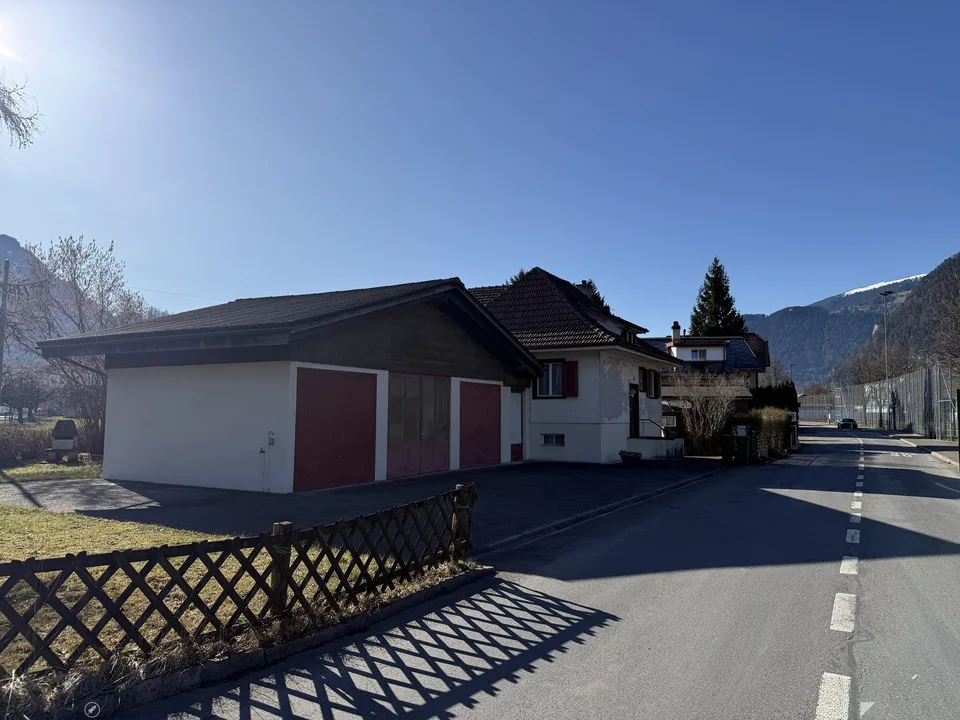 LIEGENSCHAFT mit Neu- oder Ausbaupotenzial in Interlaken