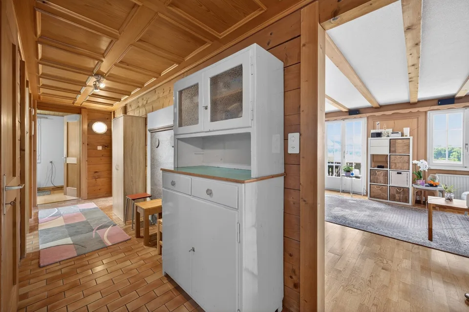 Charmant chalet de 6,5 pièces dans un quartier calme à Schänis
