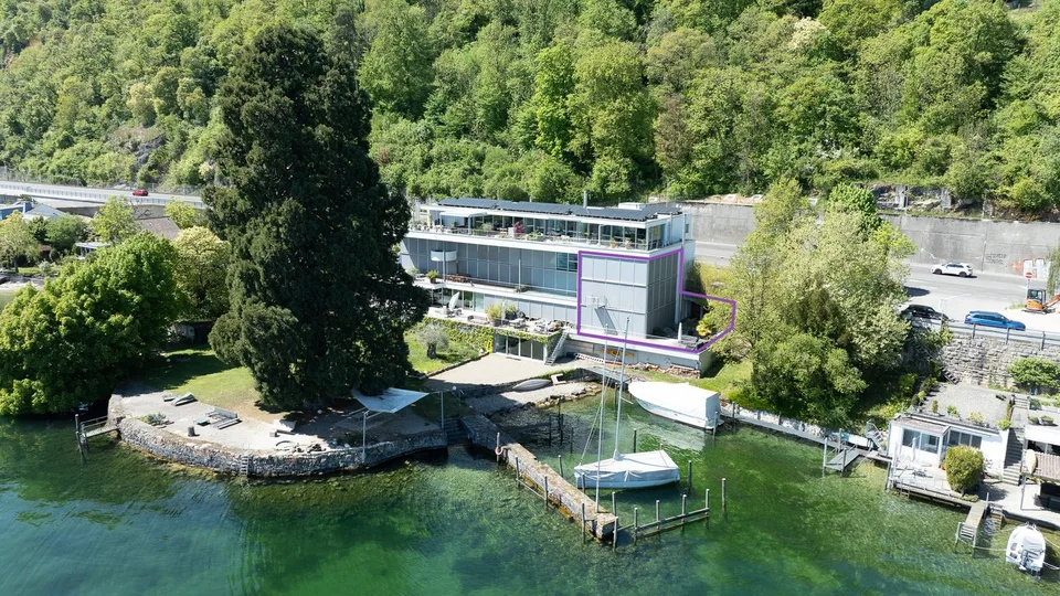 Exklusive Triplex-Wohnung mit direktem Seeanstoss und eigenem Bootsplatz in Twann-Tüscherz
