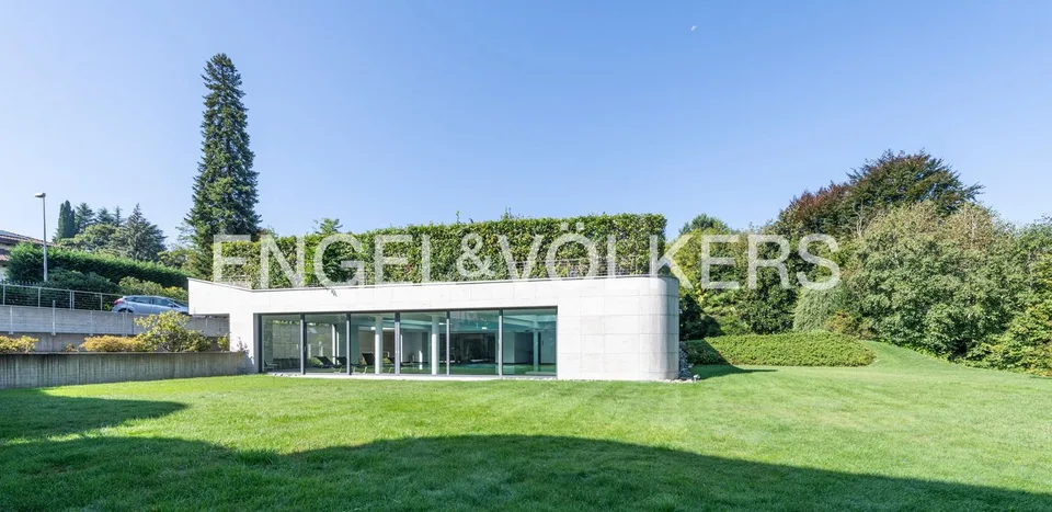 Design-Penthouse mit Panoramablick auf den See – Foto 12 von 13