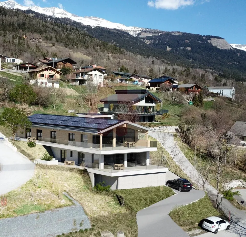 Magnifique attique de 4,5 pièces avec vaste terrasse et vue dégagée à Luc (Ayent)