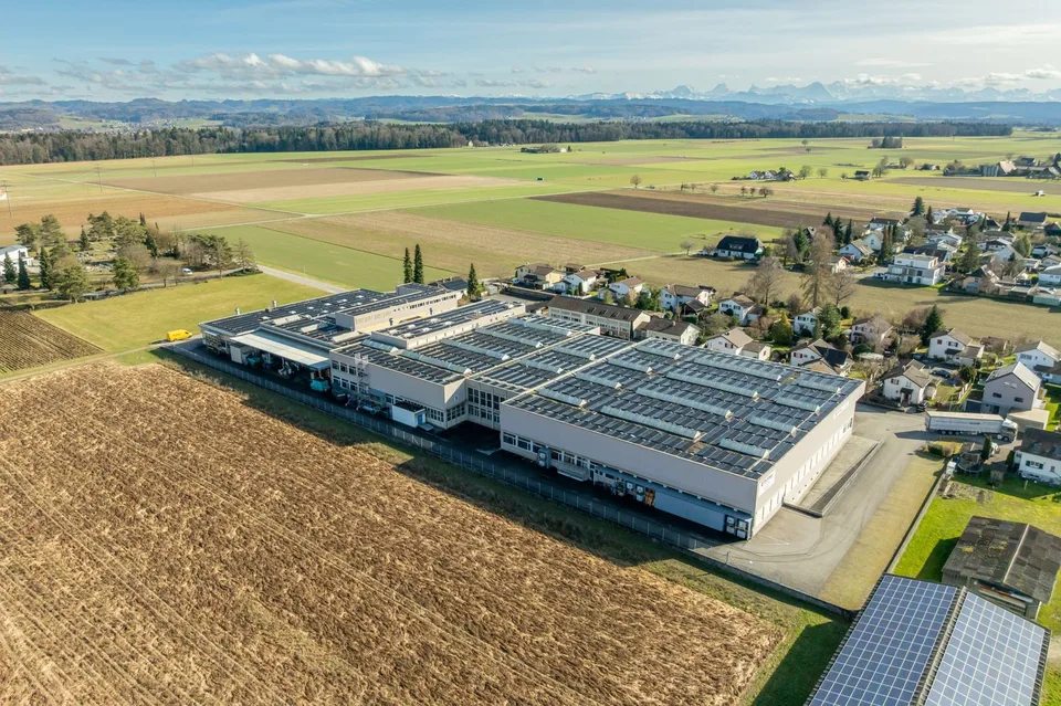 Grosszügiges Industrie- und Gewerbeareal mit vielfältigen Nutzungsm...