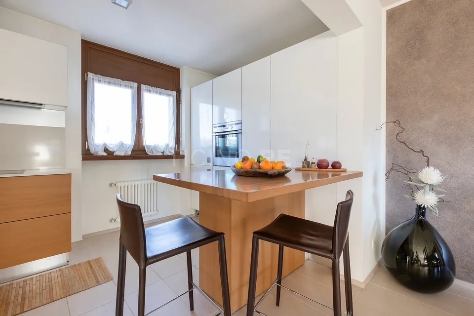 Casa unifamiliare di 5,5 locali con ampio giardino – Genestrerio (Mendrisiotto)