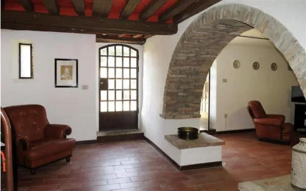 San Dalmazio -  Pomarance: Casale 6 locali