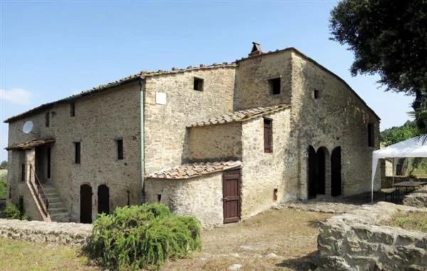 San Dalmazio -  Pomarance: Casale 6 locali