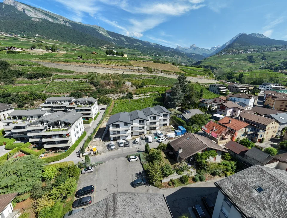 Appartamento nuovo di 4,5 locali con vista panoramica a Conthey
