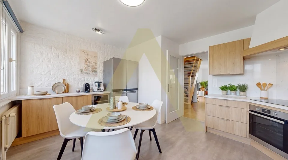 Grande duplex con vista lago