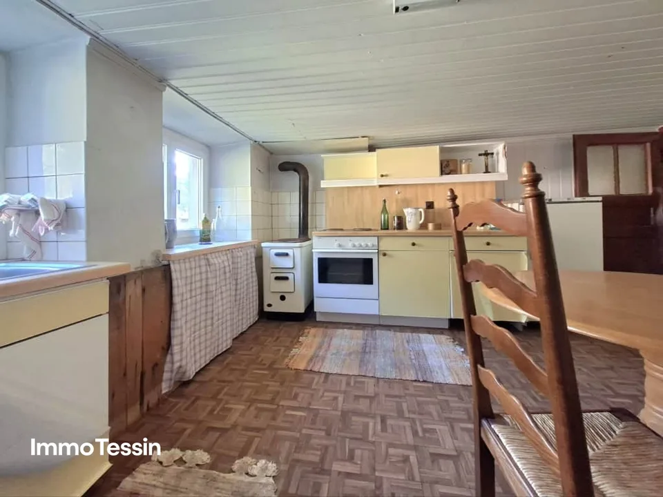 Maison typique et spacieuse de Leventina avec jardin à Ambri-Piotta à un prix imbattable près du patinoire – photo 8 sur 13