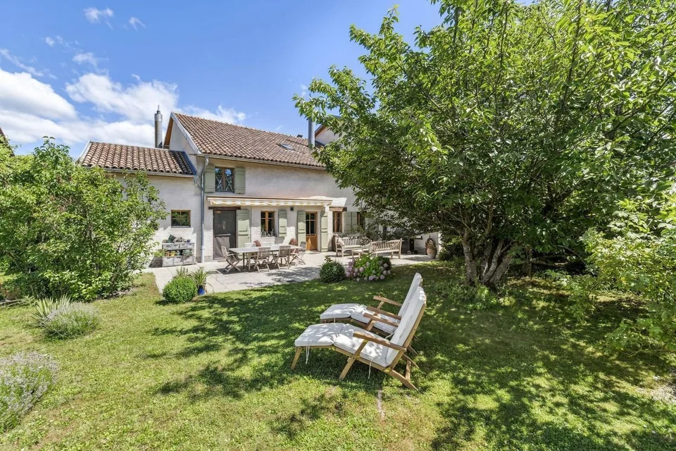 Magnifique maison avec cachet au coeur de Jussy