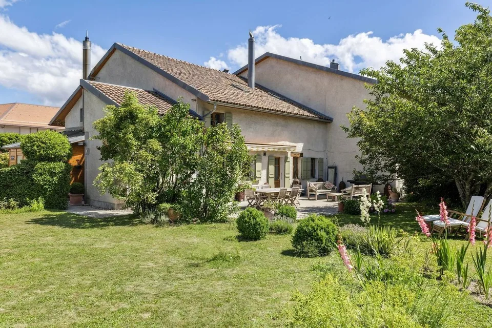 Prachtvolles Haus mit Charme im Herzen von Jussy – Foto 6 von 9