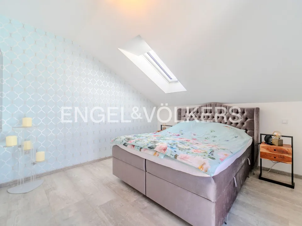 Hochwertiges Einfamilienhaus in naturnaher Lage – Foto 7 von 13