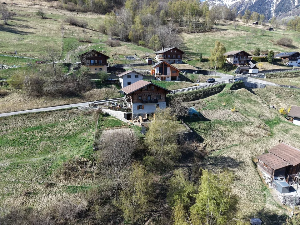 For sale well-located land in Euseigne