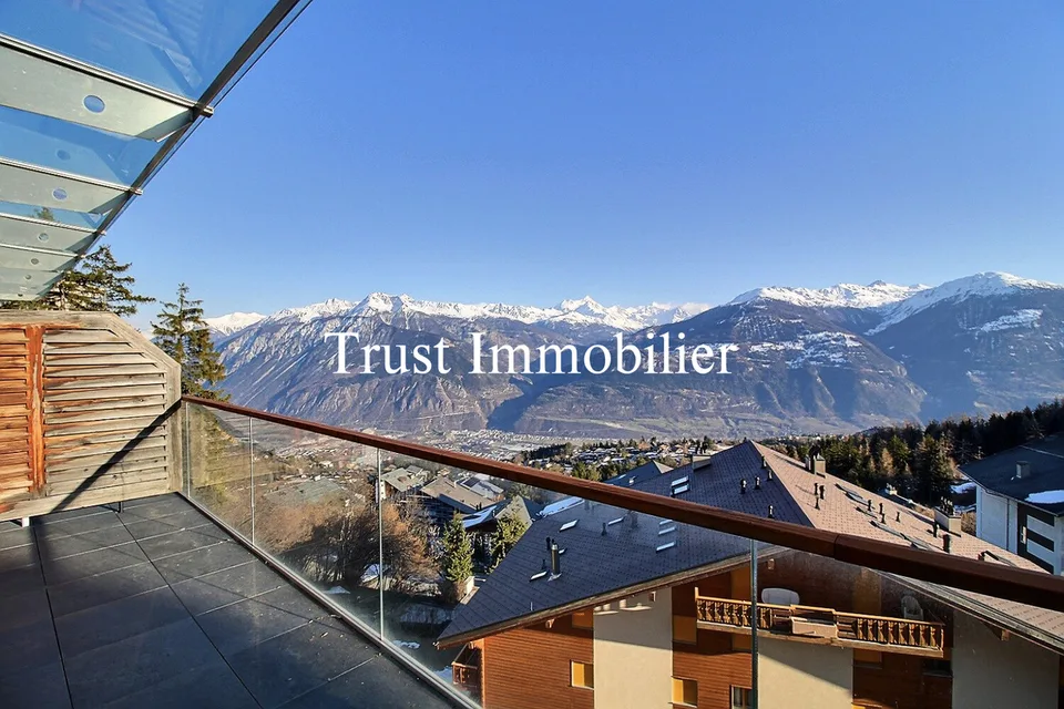 Bel Appartement de 3.5pcs avec vue sublime