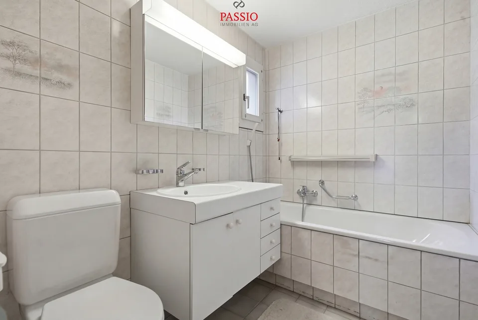 Familienfreundliches 5.5-Zimmer Reiheneckhaus mit grossem Garten – Foto 10 von 13