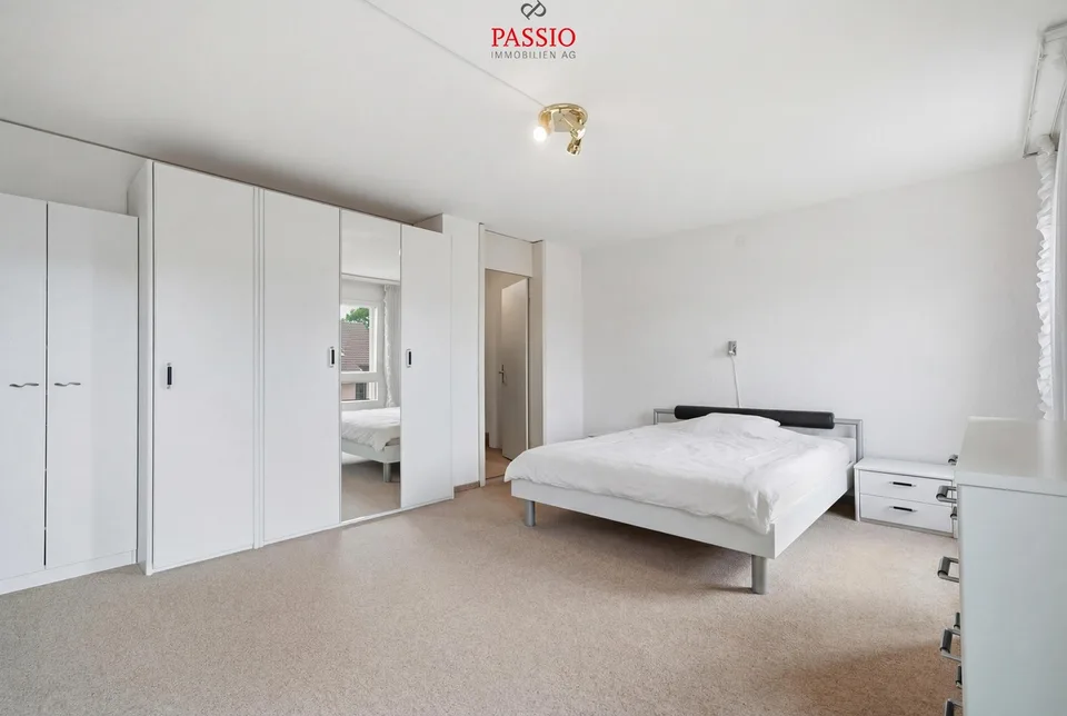 Familienfreundliches 5.5-Zimmer Reiheneckhaus mit grossem Garten – Foto 13 von 13