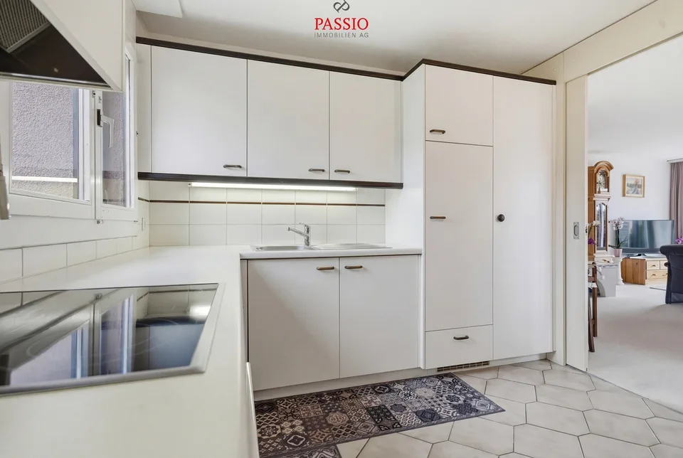 Familienfreundliches 5.5-Zimmer Reiheneckhaus mit grossem Garten – Foto 8 von 13