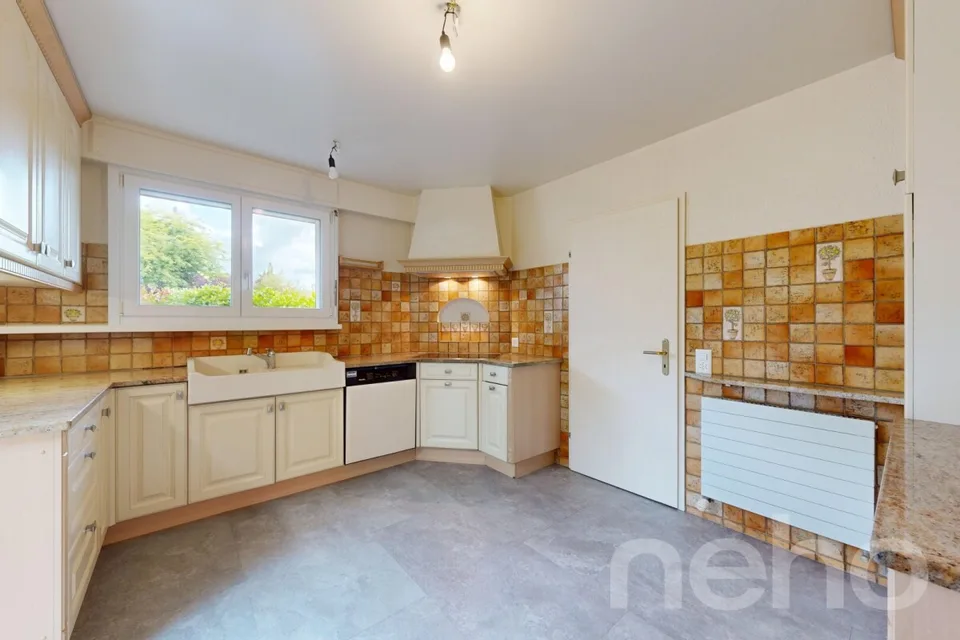 Detached house with swimming pool and possibility of extension – photo 13 of 16