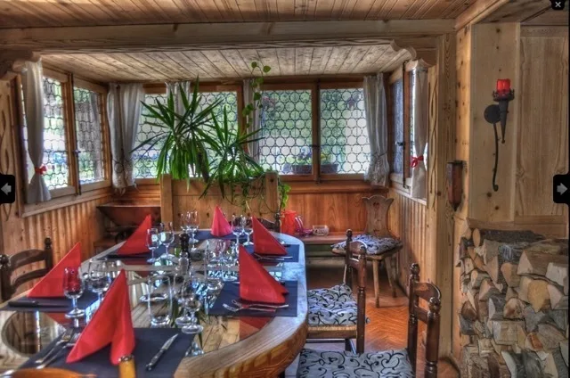 Le fleuron qu'était le restaurant Le Chaussy est à vendre aux Mosses – photo 10 sur 13
