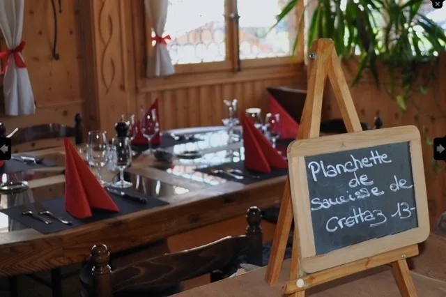 Das Juwel, das das Restaurant Le Chaussy war, ist in Les Mosses zum Verkauf