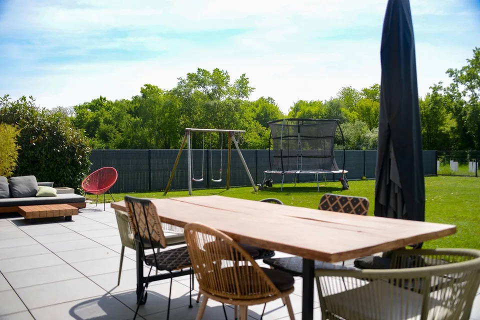 Giardino paesaggistico – Piscina – Area benessere – Huningue