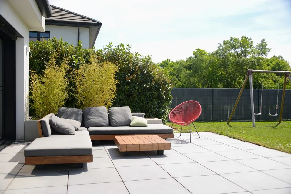 Giardino paesaggistico – Piscina – Area benessere – Huningue