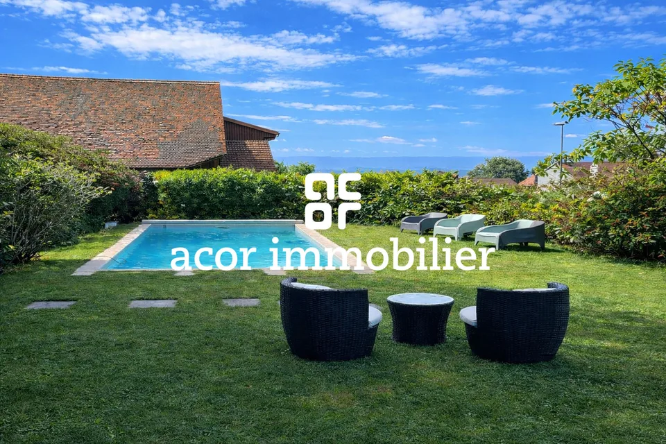 Maison familiale avec jardin, piscine et revenu locatif