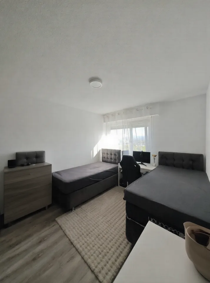 Herzlicher Empfang garantiert: 3-Zimmer-Wohnung renoviert mit Balkon in der Nähe der Schweizer Grenze