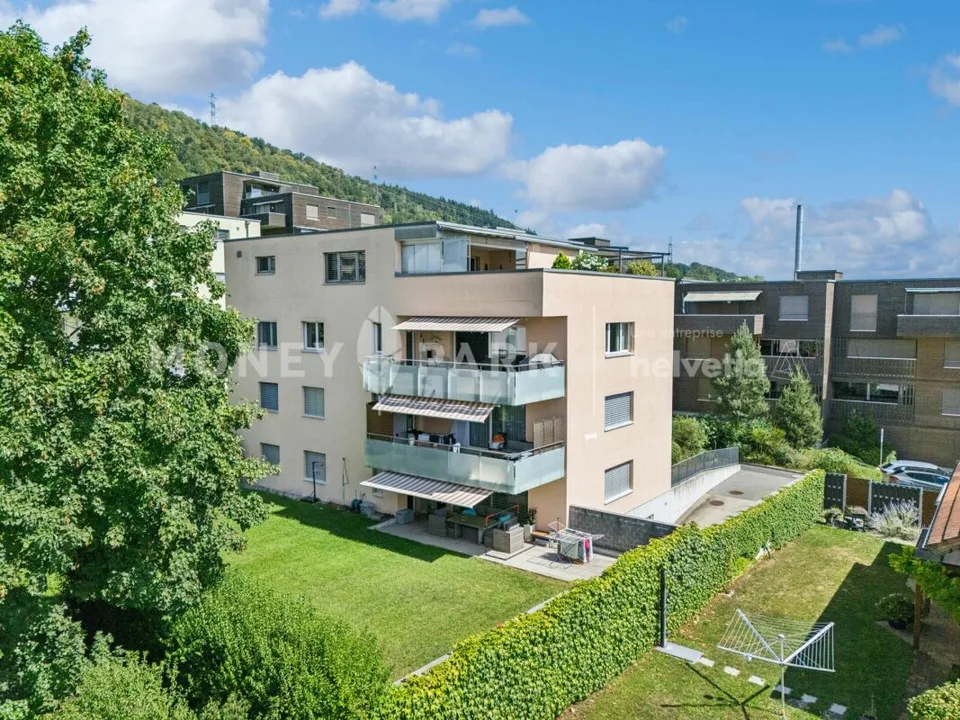 Schönes 4.5-Zimmer-Wohnung mit Balkon