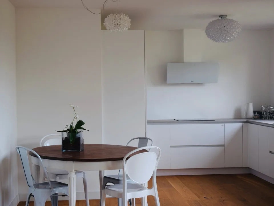 Lugano Pazzallo - Modernes 3.5-Zimmer-Apartment mit Terrasse