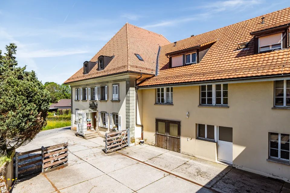 Seltene Gelegenheit: großes Anwesen mit Baupotenzial