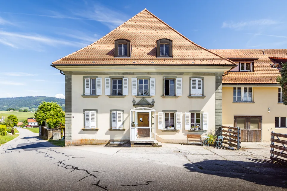 Seltene Gelegenheit: großes Anwesen mit Baupotenzial