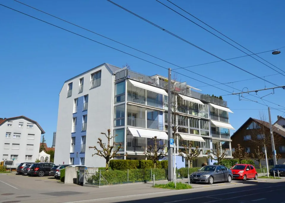 4.5 Zimmer-Eigentumswohnung mit Balkon
