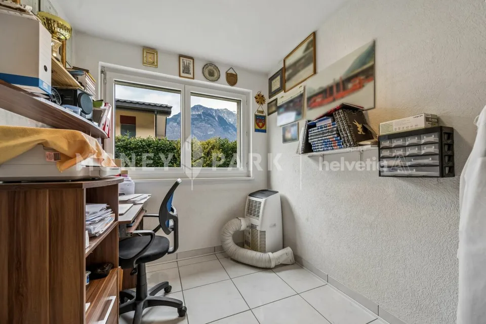 Familienvilla mit 5 Zimmern und Garten – Foto 11 von 15
