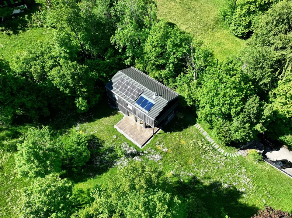 Ökologische Villa von Ausnahme 6.5 Zimmer ? absolute Ruhe inmitten der Natur in Les Vérines – Foto 12 von 13