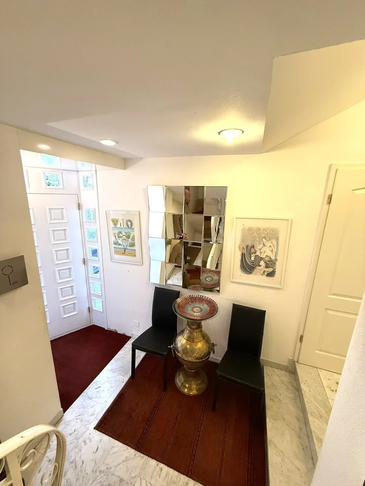 Grande Villa 7.5 locali, vicinissima ad asilo, scuole elementari e medie